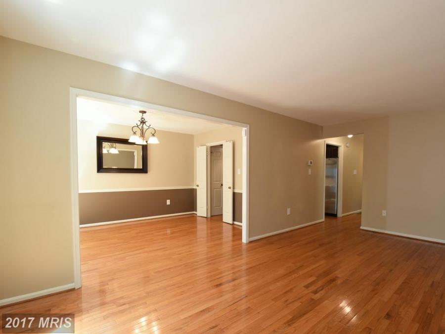 7301 GOLDEN IRIS CT - photo 13